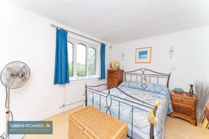 Bedroom- click for photo gallery